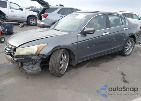 2011 Honda Accord 3.5 Ex-L z USA, uszkodzony, nr VIN 1HGCP3F82BA005545